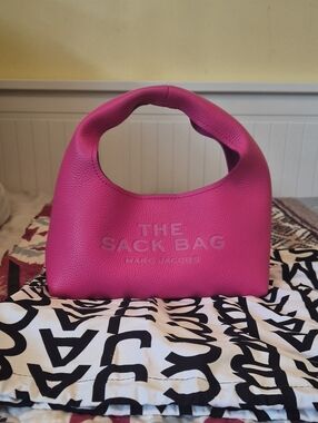 Marc Jacobs The Sack Bag in Hot Pink Pebbled Leather